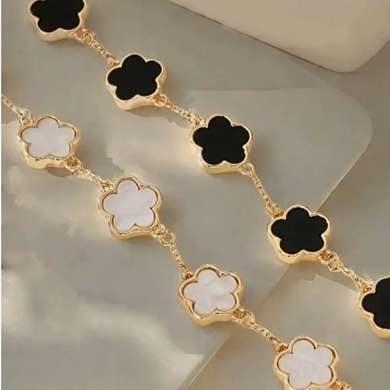 Bracciale con trifoglio a cinque foglie bianco nero Bracciale con fiori da donna Regalo di compleanno per feste