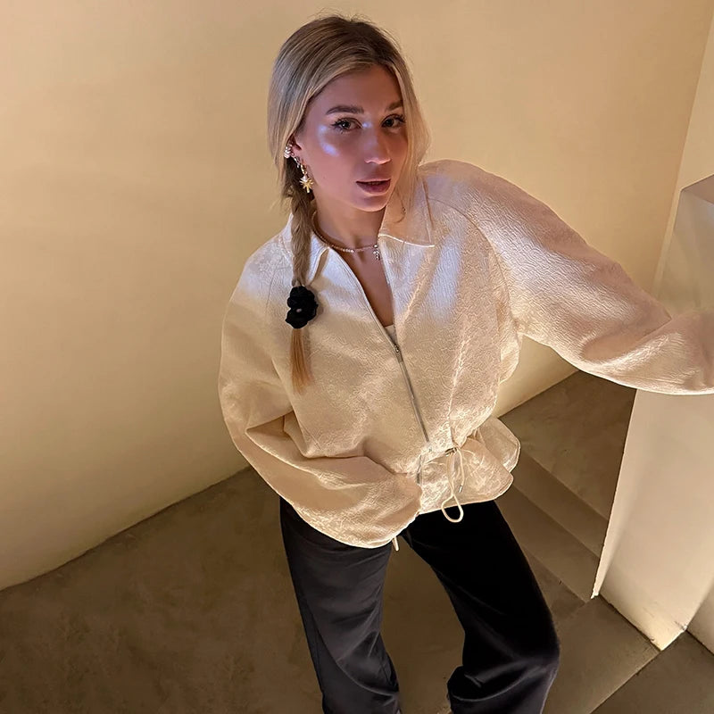 Giacca di Lusso in Tessuto Color Albicocca con Coulisse in Vita, Maniche a Sbuffo Sottili, Giacche Autunnali da Donna 2026, Elegante per il Lavoro, Appuntamenti e Uso Quotidiano