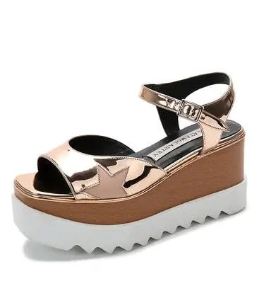 Genuine Leather Buckle Strap Sandals Breathable Sneakers Stars women summer rivets shoes Korean Style Platform Casual Shoes