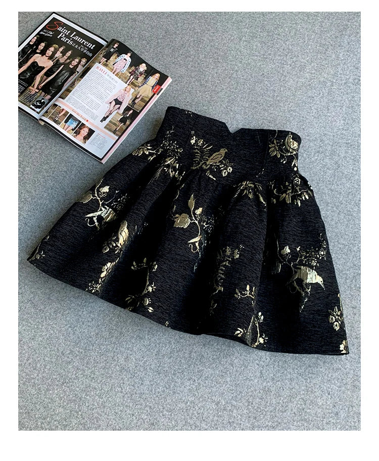 Gonna jacquard oro nero Gonna a trapezio slim fit a vita alta Primavera Estate Nuova gonna corta Gonna da ufficio squisita alla moda
