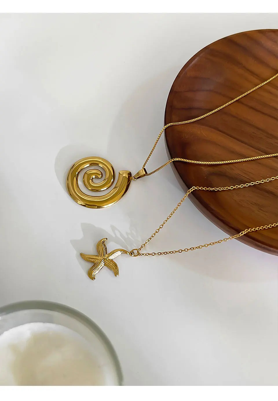 Peri'sbox New Fashion Starfish Hollow Vortex Collana con ciondolo a spirale per le donne Placcato oro 18 carati Appannamento Gioielli gratuiti Regali Estate