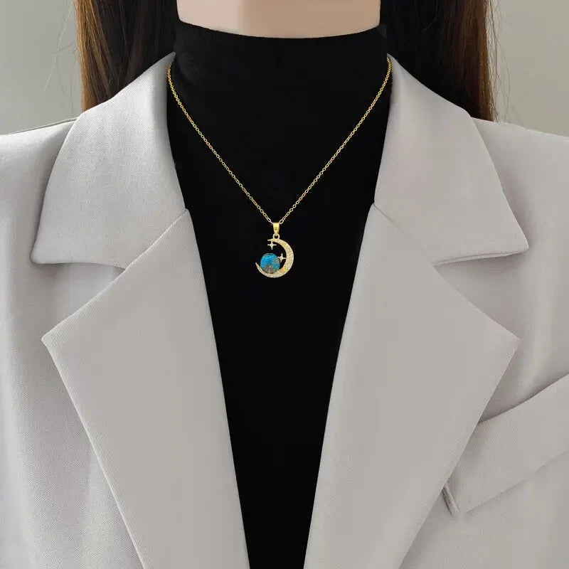 Collana di lusso leggera in acciaio al titanio con serie Star per donna, colore oro, pianeta, luna, astronauta, collane con ciondolo, gioielli, regali