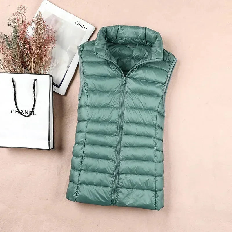 2024 Piumino d'anatra bianco Gilet da donna Autunno Inverno Gilet senza maniche Caldo piumino leggero Top femminili Capispalla