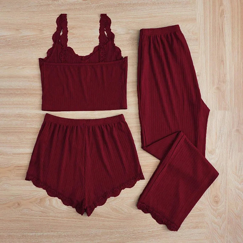 Nuovo 2025 Set pigiama estivo da donna 3 pezzi Pantaloncini e pantaloni con gilet solido abbinati con giunture in pizzo per set di indumenti da notte sexy per la casa