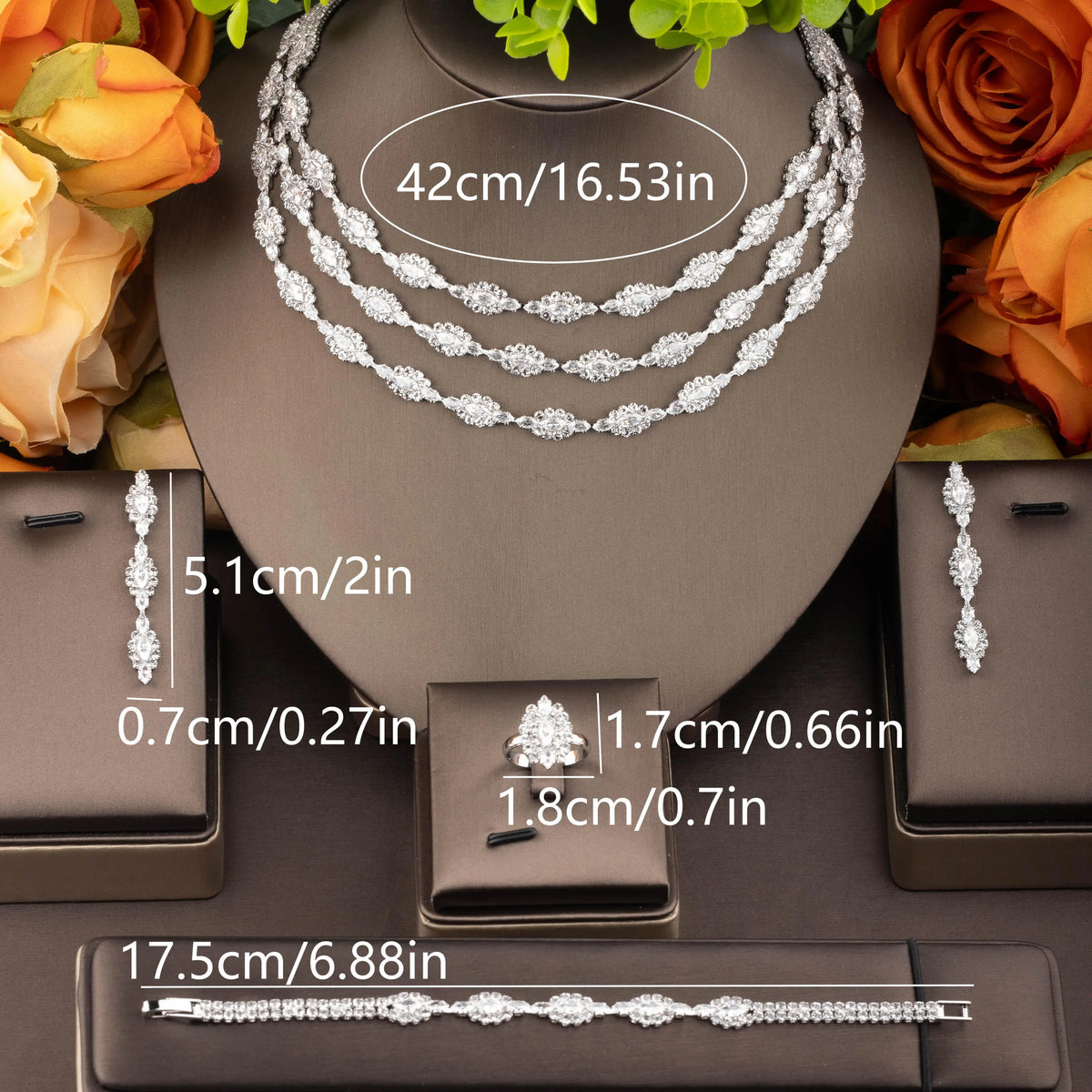 1 Set luxuriöses und elegantes Schmuckset mit glänzenden Zirkonia, dreilagiger, gestapelter Blütencluster-Dekoration, geeignet für Frauen für Hochzeiten und Bankette. Geschenkbox nicht enthalten