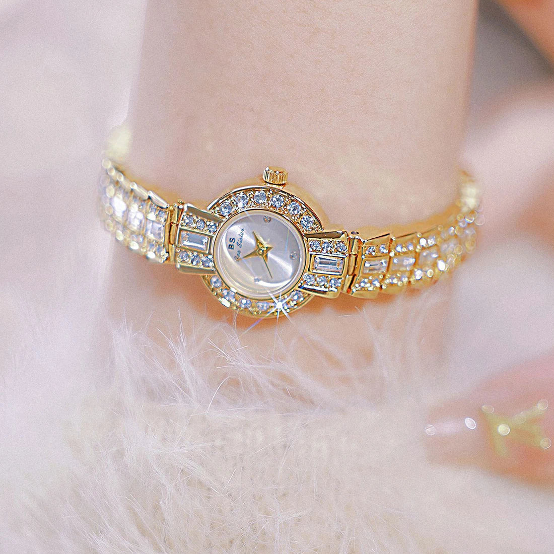 BS orologi da donna 2025 orologio da polso da donna elegante di lusso orologio da polso al quarzo con strass in argento dorato orologio da donna Vintage piccolo