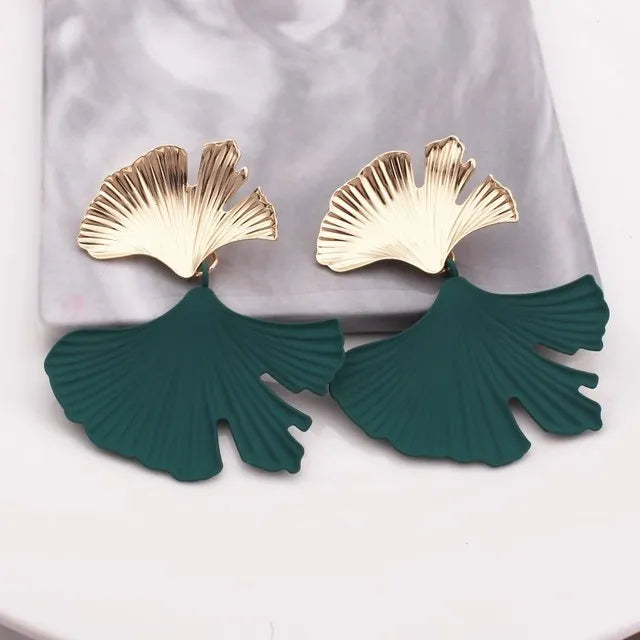 Moda geometrica color oro Ginkgo Biloba forma di foglia orecchino a goccia personalità creativa semplice punk donna ciondola gioielli orecchino