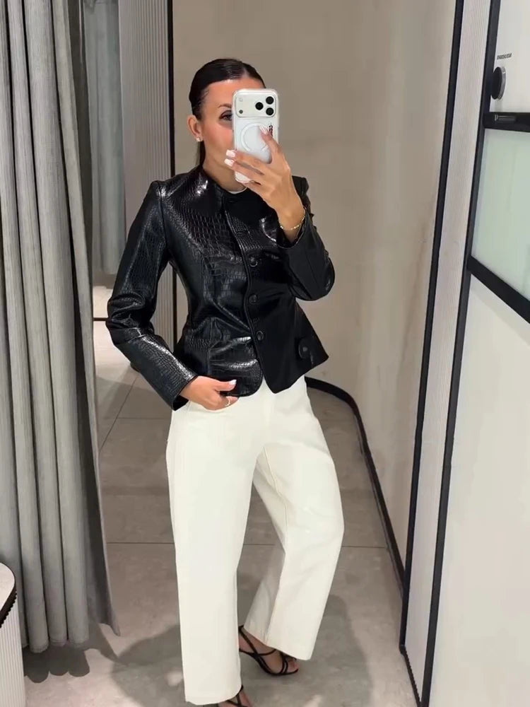 Giacca da donna in pelle PU tinta unita con colletto alla coreana e bottoni, cerniere, cappotto da donna, moda autunno 2026, capospalla femminile streetwear