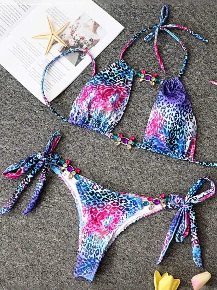 Bikini Leopardato con Strass 2026, Costume da Bagno Donna Scavato, Perizoma Femminile, Set Bikini con Diamanti, Halter