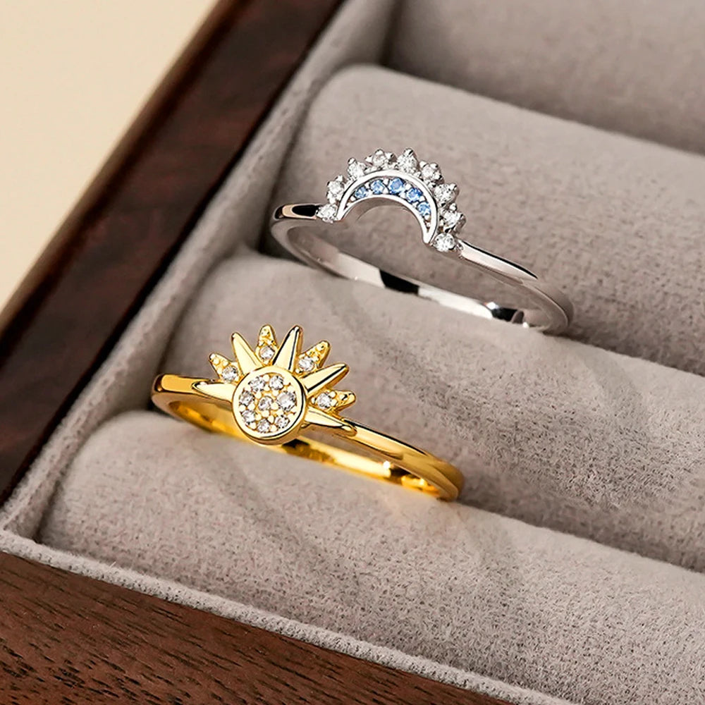 Set di anelli per coppia in argento 925 con sole e luna Anelli con zirconi scintillanti blu cielo Promessa di gioielleria raffinata Regali per San Valentino