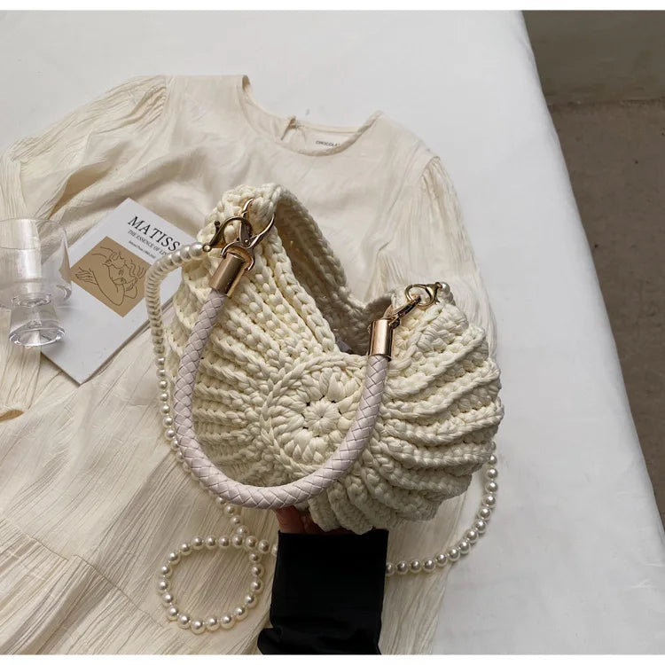 Borse a tracolla da donna all'uncinetto a forma di conchiglia creativa Divertenti catene di perle carine Borsa a tracolla in tessuto fatto a mano Novità piccole borse