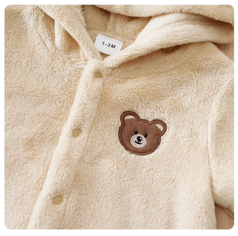Pagliaccetto per neonato Flanella invernale Orso beige Orecchie con cappuccio Manica lunga Pigiama per bambino unisex 0-18 mesi Abiti comfort