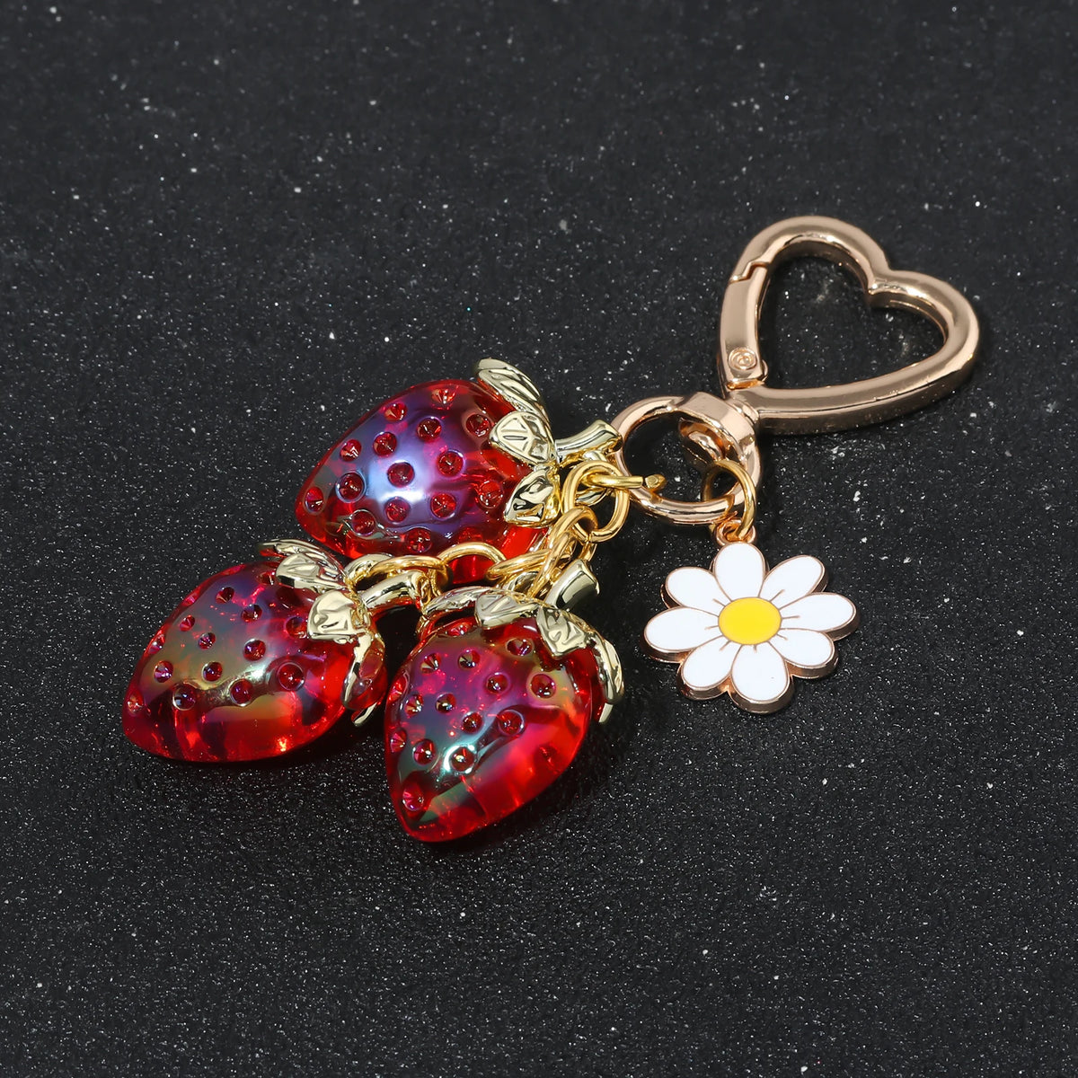 Simpatico portachiavi con ciondolo a forma di borsa con fragola, cuore Kawaii, fiore, margherita, portachiavi per donne, ragazze, borsa, ciondolo, accessori regalo