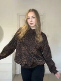 Elegante Felpa con Cappuccio Leopardata Chic, Stile Vintage Rilassato, Pullover da Donna, Moda Casual Trendy per l'Autunno, Outfit da Strada