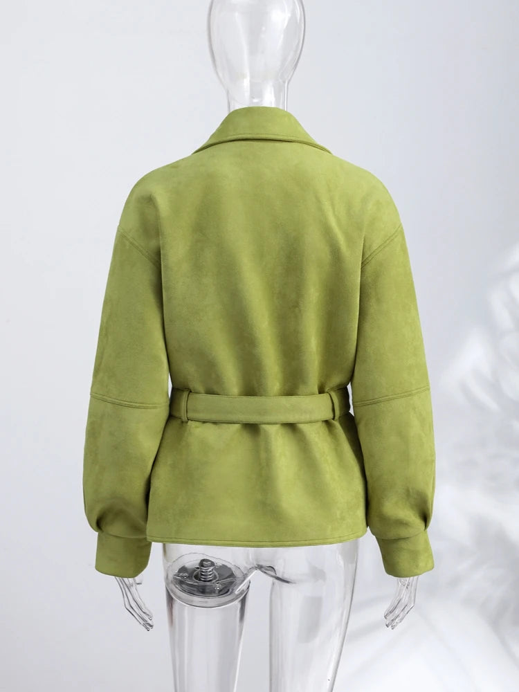 Giacche Eleganti in Camoscio Verde con Lacci per Donne, Modello Ampio con Colletto Alto, Cintura, Maniche Lunghe e Bottoni, Cappotti Autunno Inverno 2026 per Signore