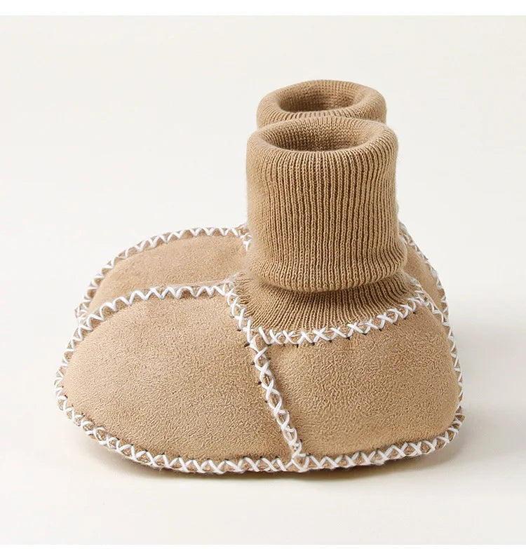 Scarpe spesse in pelle scamosciata per bambini Neonati Stivaletti caldi in peluche invernale Stivaletti per ragazze in pelliccia Pelle di pecora unisex Bambini Ragazzo Primi camminatori