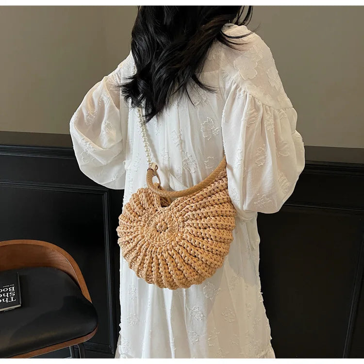 Borse a tracolla da donna all'uncinetto a forma di conchiglia creativa Divertenti catene di perle carine Borsa a tracolla in tessuto fatto a mano Novità piccole borse