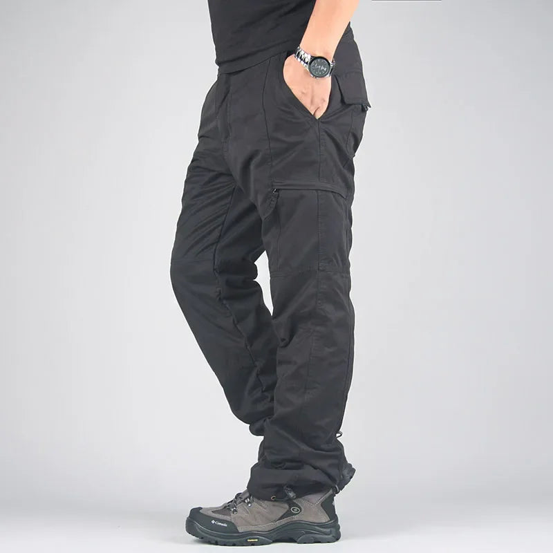 Pantaloni cargo in pile da uomo Pantaloni tattici in peluche invernale Pantaloni da jogging casual 3XL Pantaloni termici caldi da corsa coreani allentati