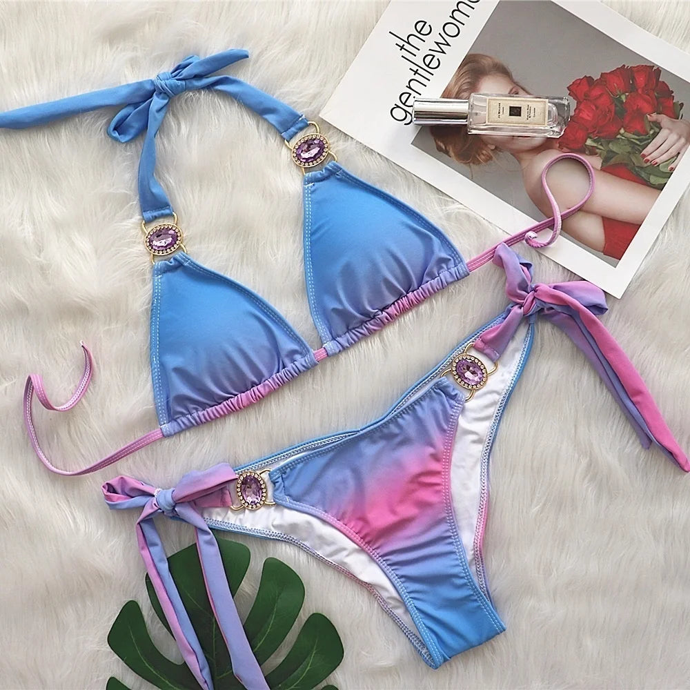 nuovo costume da bagno in due pezzi con strass 2026 cristallo di lusso perizoma Sexy perizoma Bikini Set costumi da bagno da donna costume da bagno Sexy da spiaggia