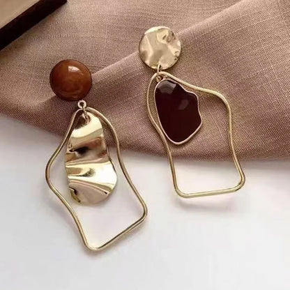 Orecchini a bottone a forma di conchiglia di perla di conchiglia di cristallo blu eleganti vintage per le donne Regalo per feste di gioielli rotondi con geometria semplice