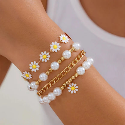 8 pezzi set di braccialetti con ciondolo fiore margherita vintage per le donne braccialetti di perle di cuore di stella di smalto con perline di Boemia regali di gioielli alla moda