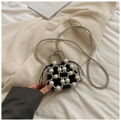 2024 estate piccole borse a tracolla per le donne Fine Fashion Hollow Pearl Beaded Weave Mini borse Trendy Party Prom frizioni borse