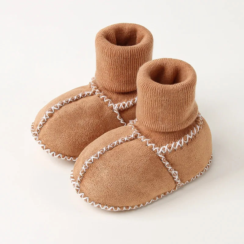 Scarpe spesse in pelle scamosciata per bambini Neonati Stivaletti caldi in peluche invernale Stivaletti per ragazze in pelliccia Pelle di pecora unisex Bambini Ragazzo Primi camminatori