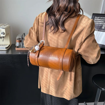 Borse a tracolla multifunzionali a forma di cilindro per donna 2024 Borse invernali di ultime borse firmate Borsa a tracolla di lusso con pendente