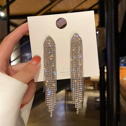 Nuova tendenza della moda Design unico Orecchini rettangolari eleganti e squisiti con zirconi per gioielli da donna Regali premium per feste di nozze