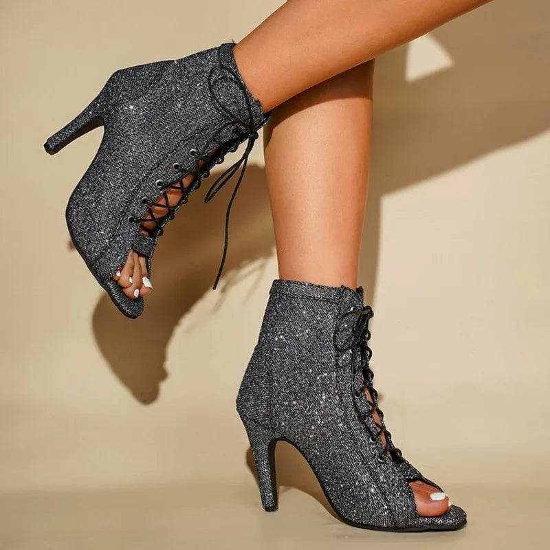 Sandales tendance de haute qualité pour femmes, talons hauts sexy, bout ouvert, chaussures de danse jazz confortables pour l'été et l'intérieur.