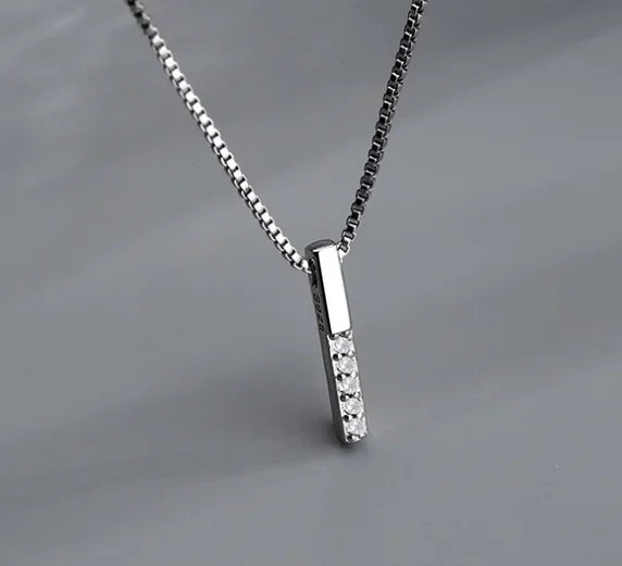 Collane con ciondolo a forma di cuore con ali d'angelo Colore argento 5A Cubic Zirconia Stile minimalista Catena clavicola Gioielli per donne e ragazze