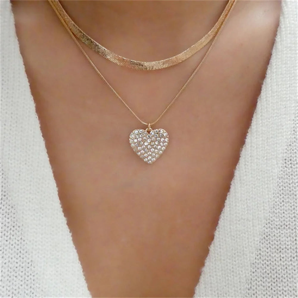 Collana con ciondolo moneta con ritratto di testa a catena spessa con piatto in oro punk vintage per gioielli hip-hop geometrici multilivello di moda da donna