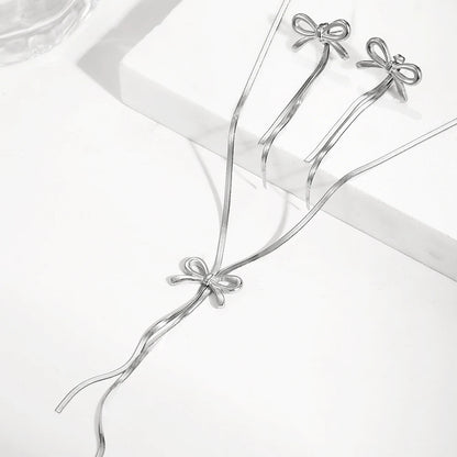 DGIDDK Collana in acciaio inossidabile Atmosfera francese Collana con colletto con nappa con fiocco delicato per gioielli da donna Regalo di compleanno per abbinamenti quotidiani