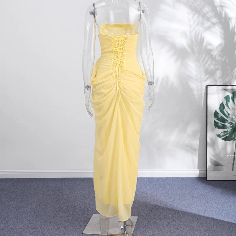 Abito Corto Sexy in Jacquard da Donna, Vestito Slim con Maniche a Halter e Schiena Scoperta, Abito da Festa Corto Femminile, Moda Estiva 2026, Tinta Unita, per Donna