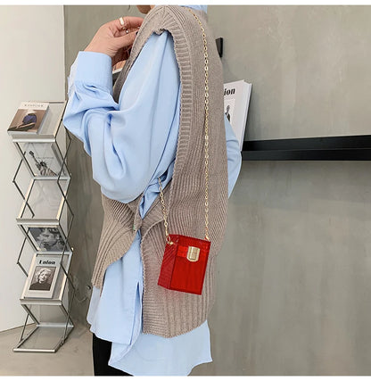 Borsa rossa con bocca in metallo moda per donna borse a tracolla in oro di alta qualità Designer borsa a tracolla scavata borsa da pranzo carina