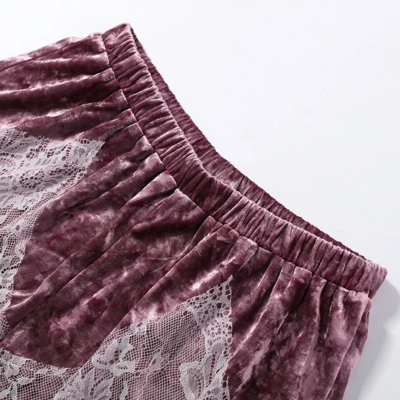Pantaloncini Corti in Velluto con Inserti in Pizzo Sexy, Vita Alta Elastica, Mini Shorts Larghi da Donna, Nuova Collezione Estiva 2026, Streetwear Femminile