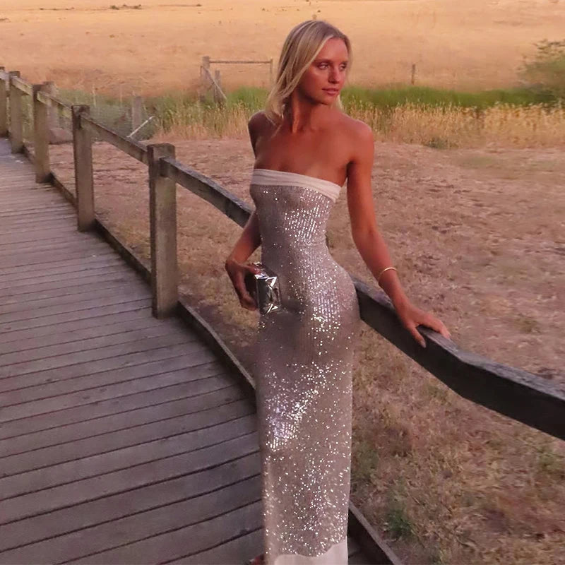 Abito da festa lungo senza schienale senza maniche con paillettes chic Abiti lunghi con spalle scoperte alla moda per le donne 2025 Nuovo pacchetto sui fianchi Abiti slim