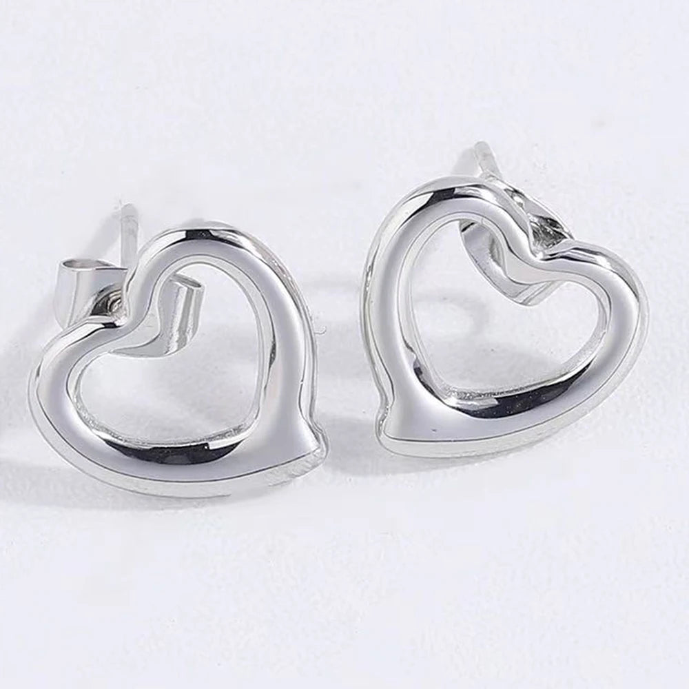 Aomogo Set INS Exquisite Love Fashion Bracciale in acciaio inossidabile Orecchini Collana Set di ciondoli Articoli quotidiani per le donne Bomboniere