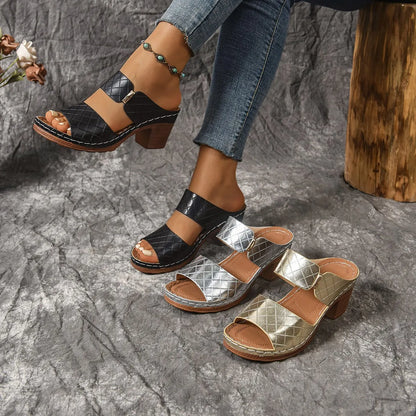 Sandales d'été légères à talons hauts pour femmes, nouvelles sandales élégantes à bout ouvert et talon épais, mules décontractées à bride arrière pour femmes 2026
