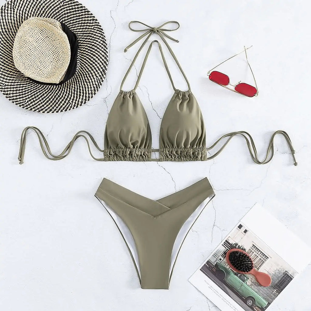 Costume da bagno bikini solido in nylon Costume da bagno sexy con modellazione di moda da donna 2025 Nuovo stile da spiaggia per costume da bagno