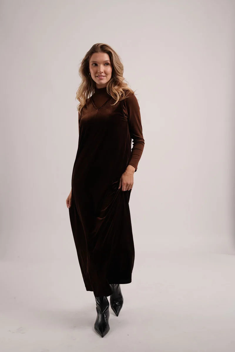 AS AW26 Abito in velluto con tasche laterali + Maglione basic a collo alto in jersey