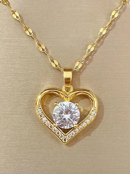 Collana con ciondolo a forma di cuore con gemme artificiali per donna 2022 Labbra dorate in acciaio inossidabile con catena al collo Collane femminili Gioielli per ragazza