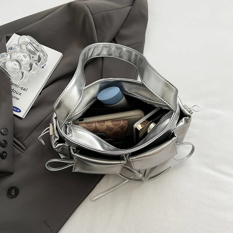 LEFTSIDE Borse a tracolla in pelle PU con design a doppia tasca per donna 2025 Borsa a tracolla di nuova tendenza della moda Borse da donna in argento