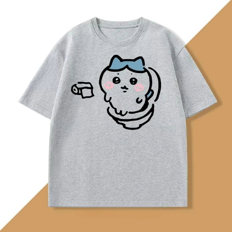 T-shirt da donna "Hachiware on The Toilet" divertente in stile Harajuku, a maniche corte, con scollo rotondo, maglietta umoristica, abbigliamento casual e comodo.