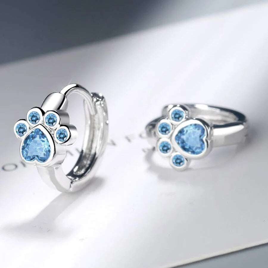 Orecchini a cerchio con zampa di gatto color argento Orecchini a cerchio con pietra di cristallo rotonda a forma di cuore azzurro Orecchini per ragazze carine Cerchi per feste con zirconi blu