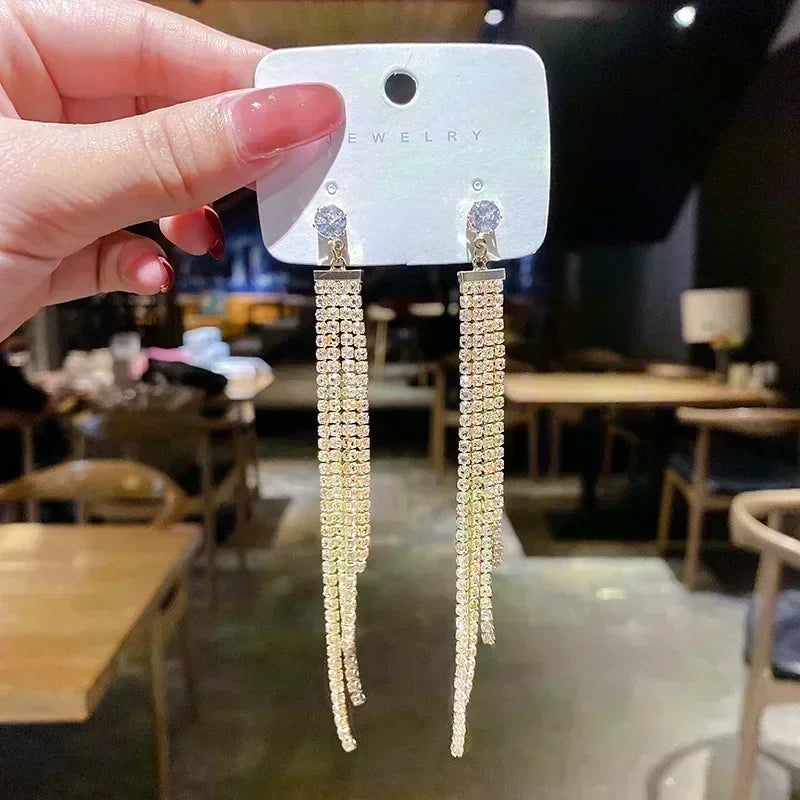 Nuova tendenza della moda Design unico Orecchini rettangolari eleganti e squisiti con zirconi per gioielli da donna Regali premium per feste di nozze