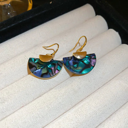 Orecchini Pendenti a Goccia con Conchiglia di Abalone per Donne, Orecchini Pendenti in Resina Colorata Effetto Sfumato, Gioielli per Orecchie a Semicerchio Eleganti K