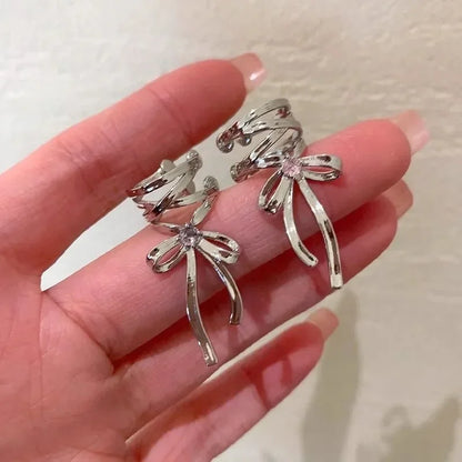 Orecchini con polsino dell'orecchio della farfalla rosa per le donne ragazze Fashion Bowknot No Piercing Clip orecchino Piercing finto Clip di balletto su gioielli