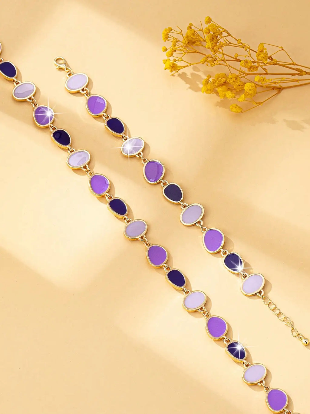A Set of Trendy, Light Luxury, Casual, Stylish, Elegant and Versatile Women's Necklace and Bracelet Set