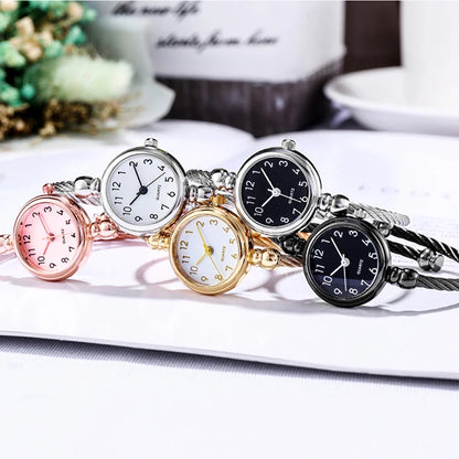 Orologio da polso da donna Orologio da donna con piccolo braccialetto in oro Orologio da polso da donna al quarzo retrò in acciaio inossidabile Orologio da polso